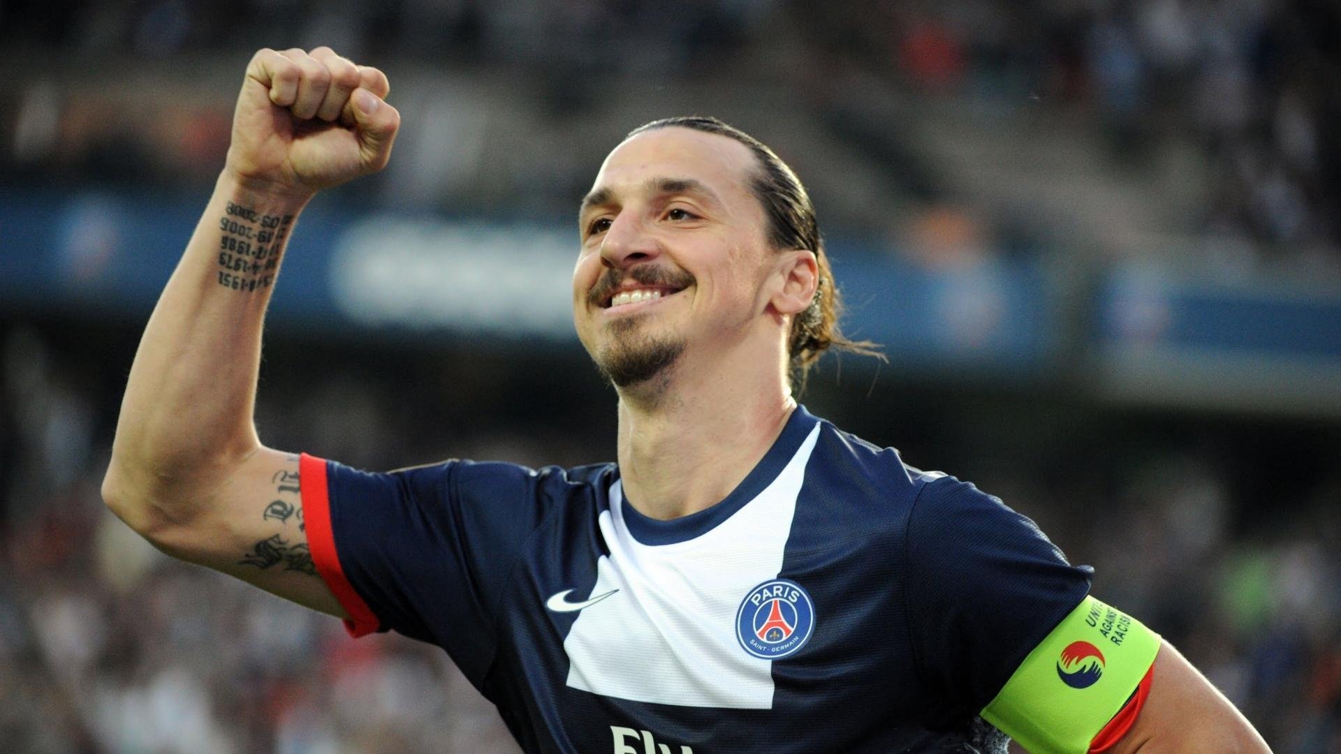 前F1世界冠军狠批:长期居于积分榜首让皮亚斯特里变得自满,f1前身